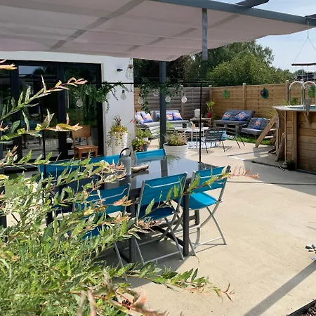 Chez Isa Couette-café